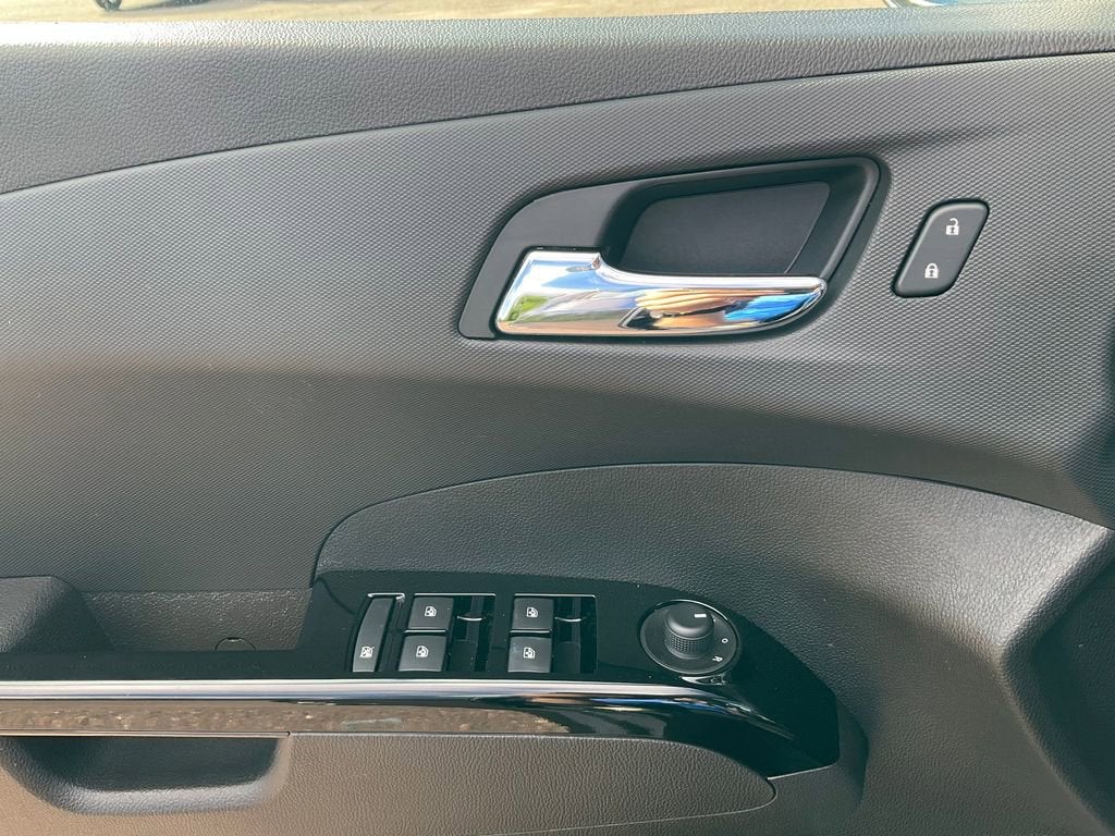 2017 Chevrolet Sonic LT