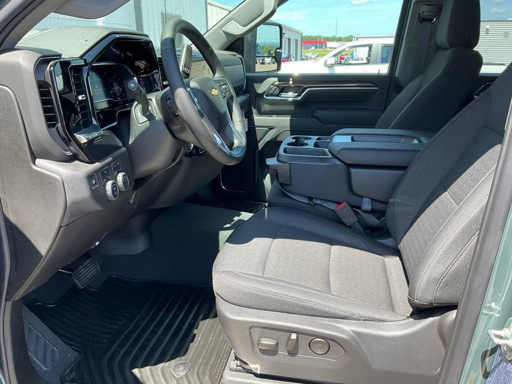 2025 Chevrolet Silverado 2500 HD LT