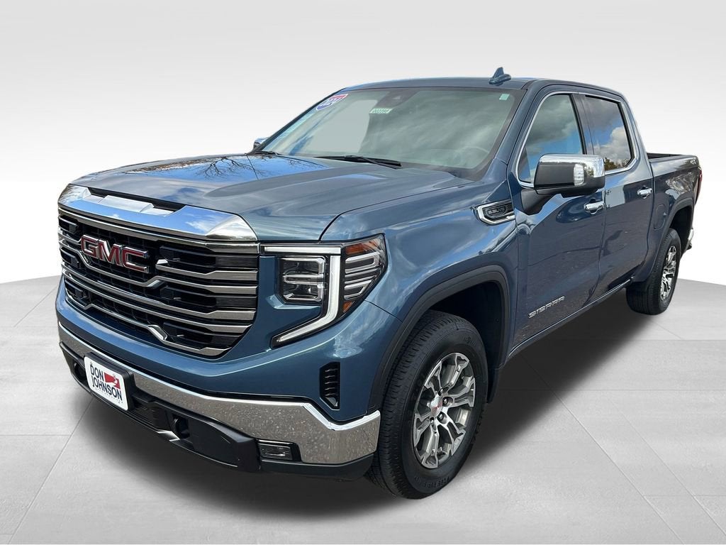 2024 GMC Sierra 1500 SLT