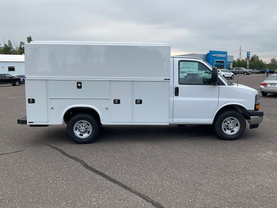 2026 Chevrolet Express Cutaway 3500 1WT