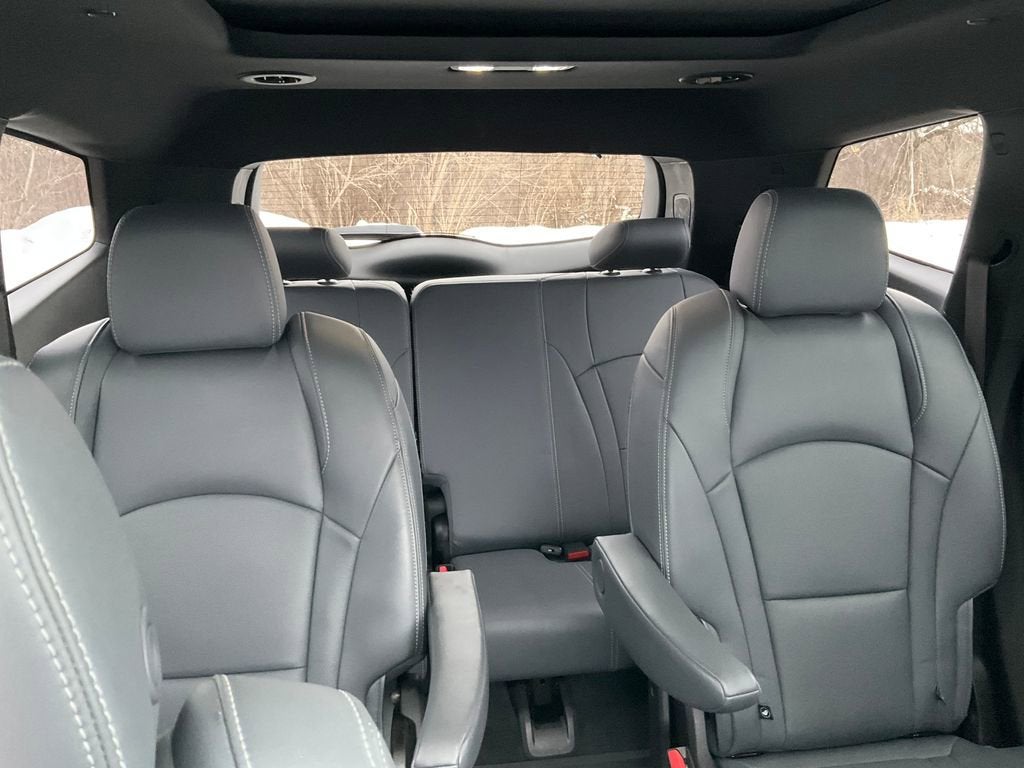 2022 Buick Enclave Essence