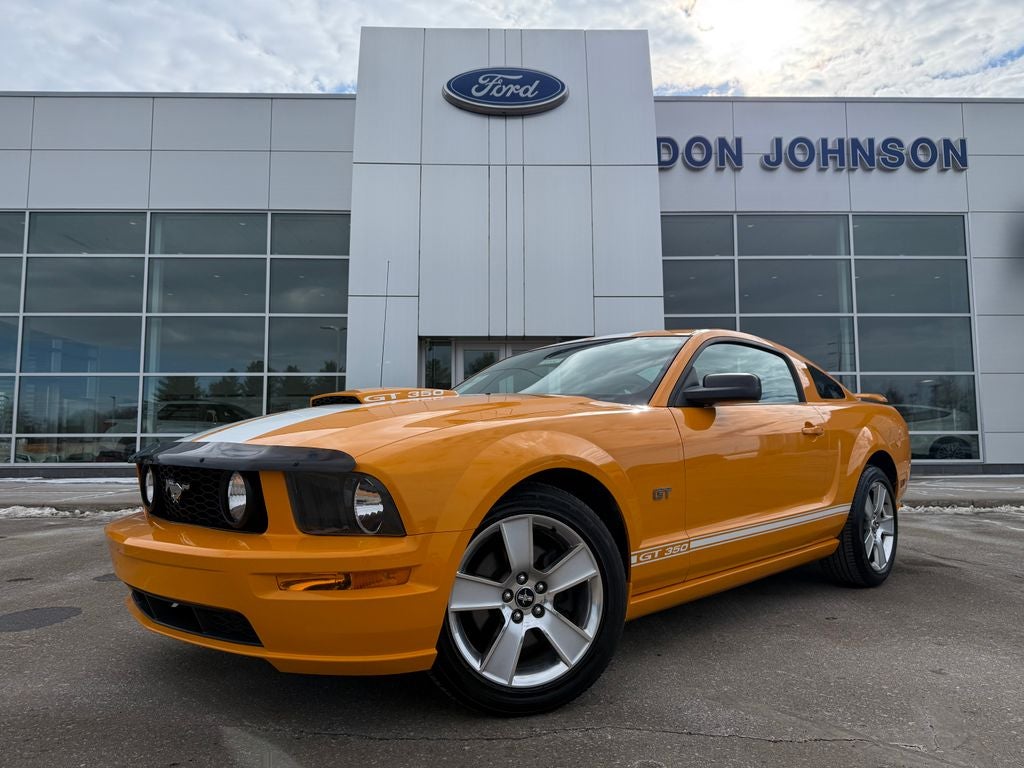 2007 Ford Mustang GT Deluxe