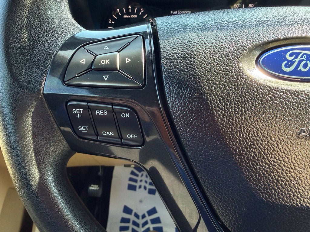 2017 Ford Explorer Base