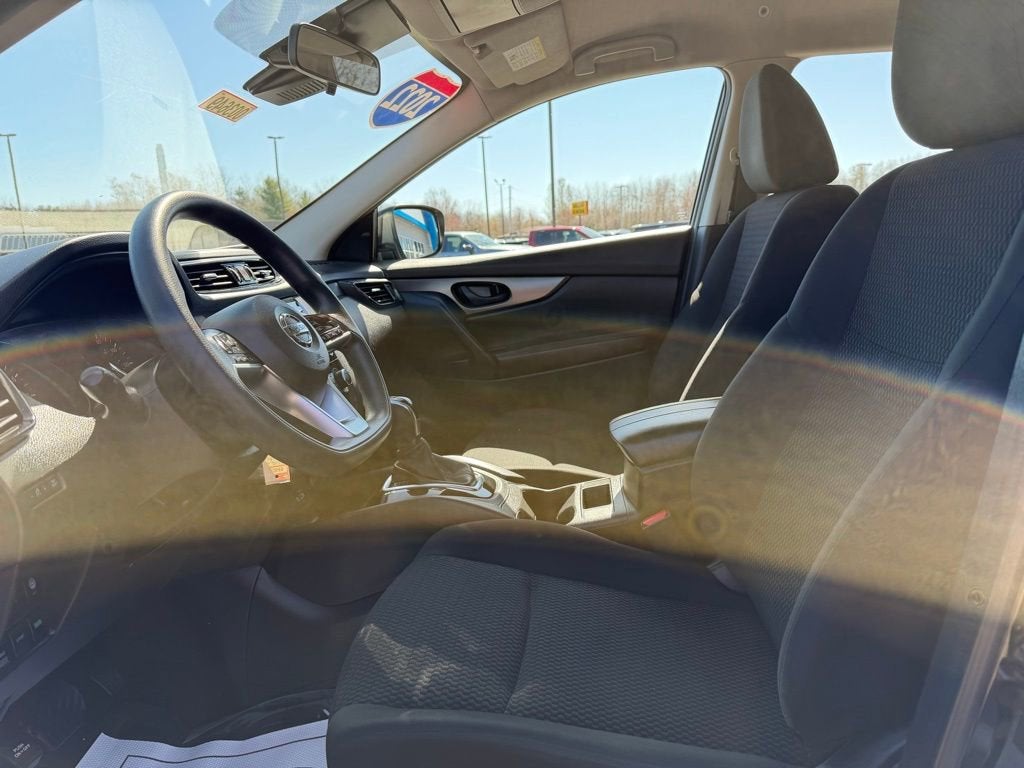 2022 Nissan Rogue Sport S