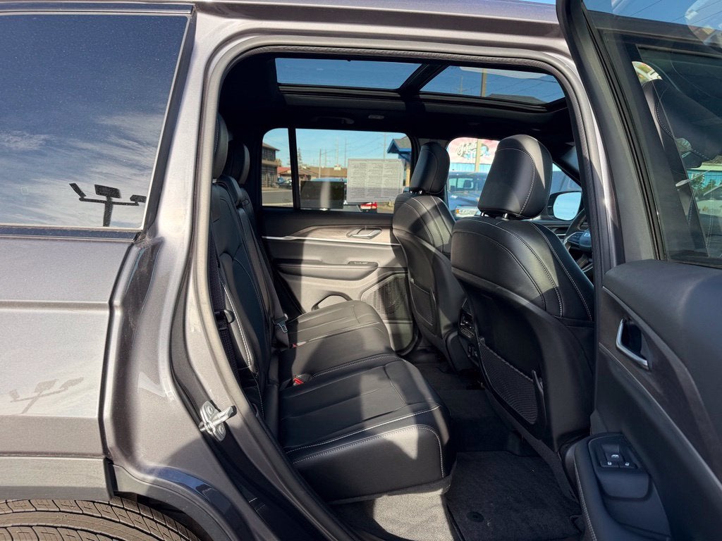 2025 Jeep Grand Cherokee Limited 4x4