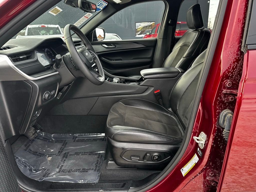 2023 Jeep Grand Cherokee L Altitude 4x4