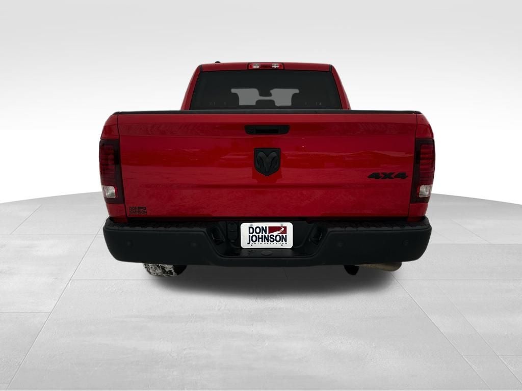 2024 RAM 1500 Classic Warlock Crew Cab 4x4 5'7' Box