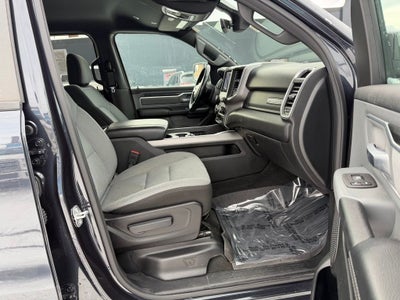 2021 RAM 1500 Big Horn Crew Cab 4x4 5'7' Box