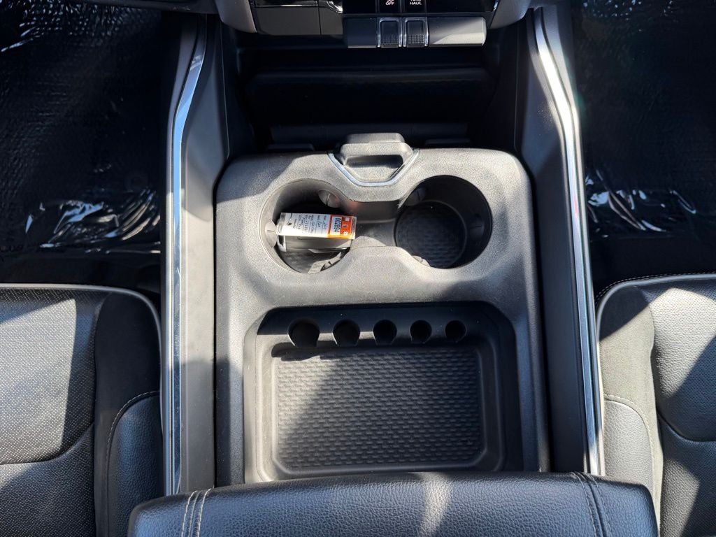 2024 RAM 1500 Laramie Crew Cab 4x4 5'7' Box