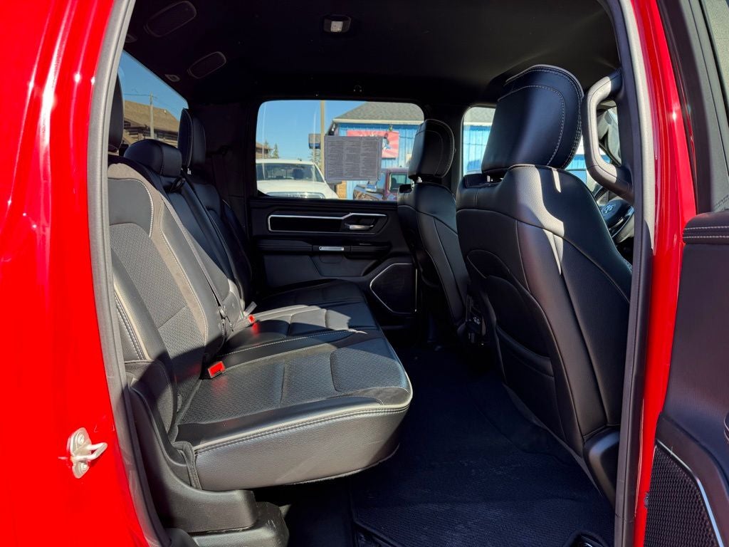 2024 RAM 1500 Laramie Crew Cab 4x4 5'7' Box