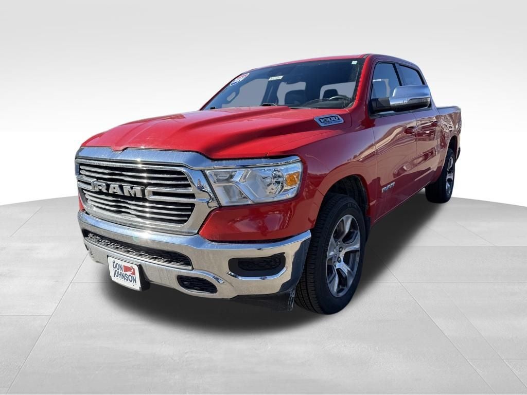 2024 RAM 1500 Laramie Crew Cab 4x4 5'7' Box