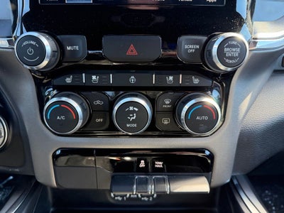 2024 RAM 1500 Laramie Crew Cab 4x4 5'7' Box