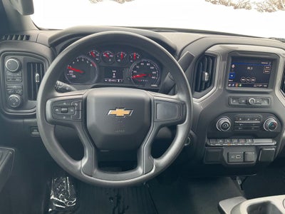 2023 Chevrolet Silverado 1500 4WD Crew Cab Short Bed Custom