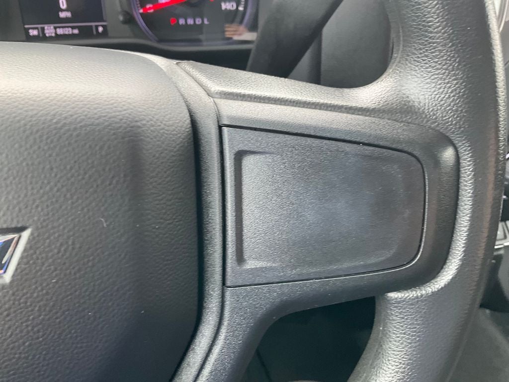 2023 Chevrolet Silverado 1500 4WD Crew Cab Short Bed Custom