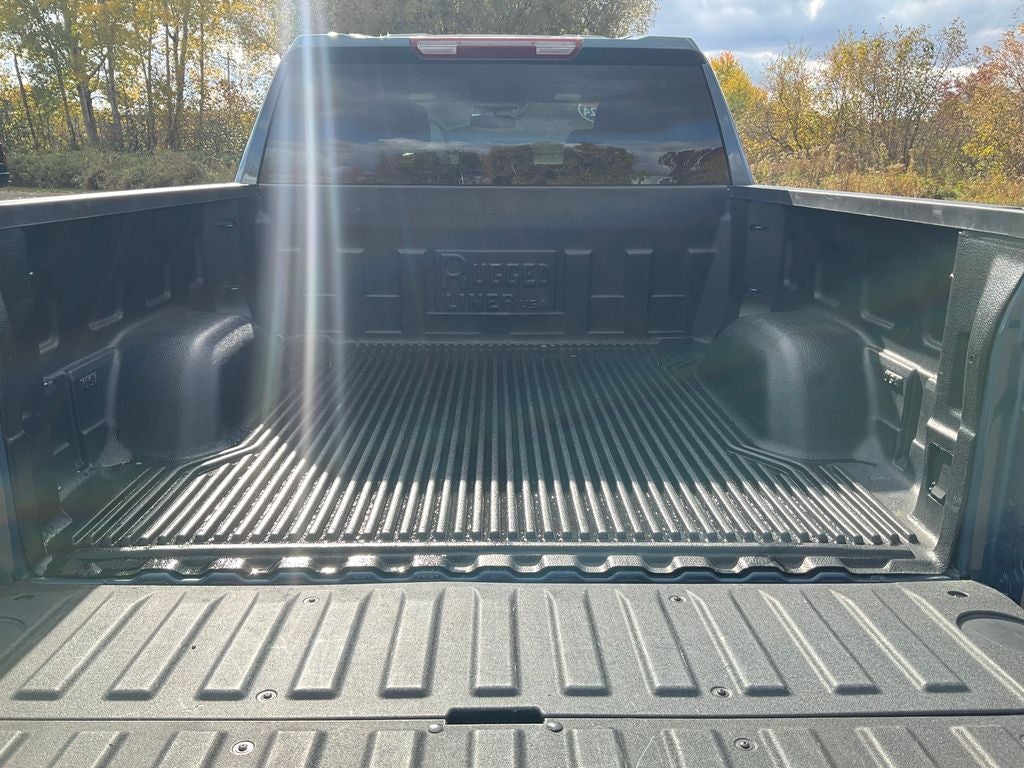 2024 GMC Sierra 1500 4WD Crew Cab Short Box SLT