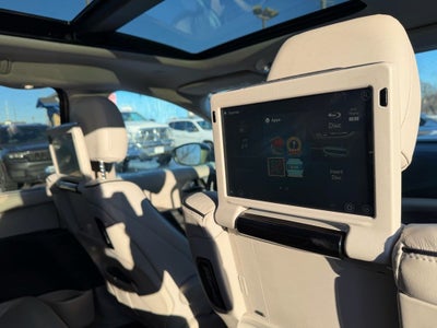 2017 Chrysler Pacifica Hybrid Platinum