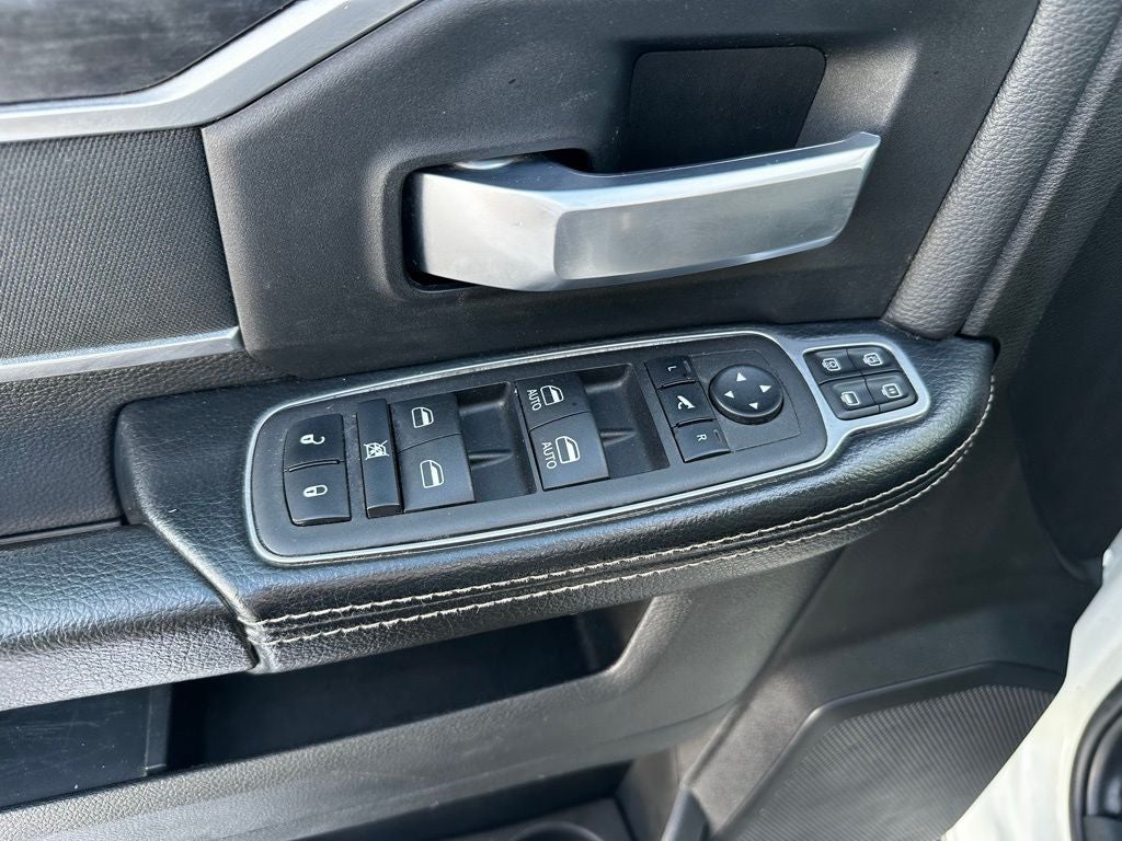 2024 RAM 3500 Big Horn Crew Cab 4x4 8' Box