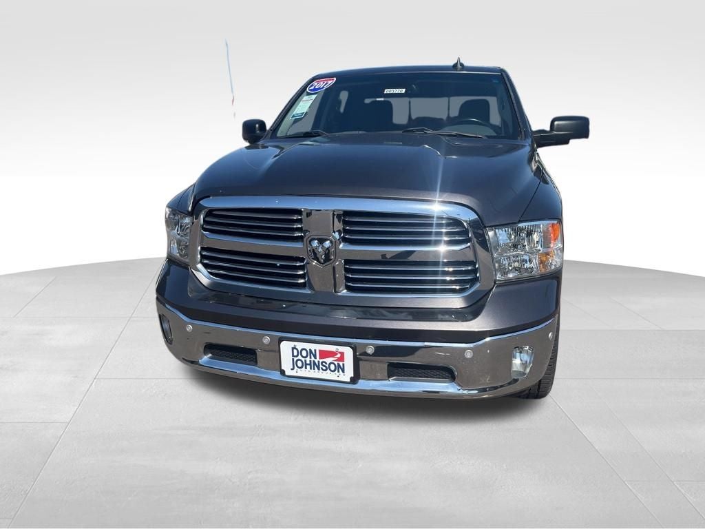 2017 RAM 1500 Big Horn Crew Cab 4x4 5'7' Box